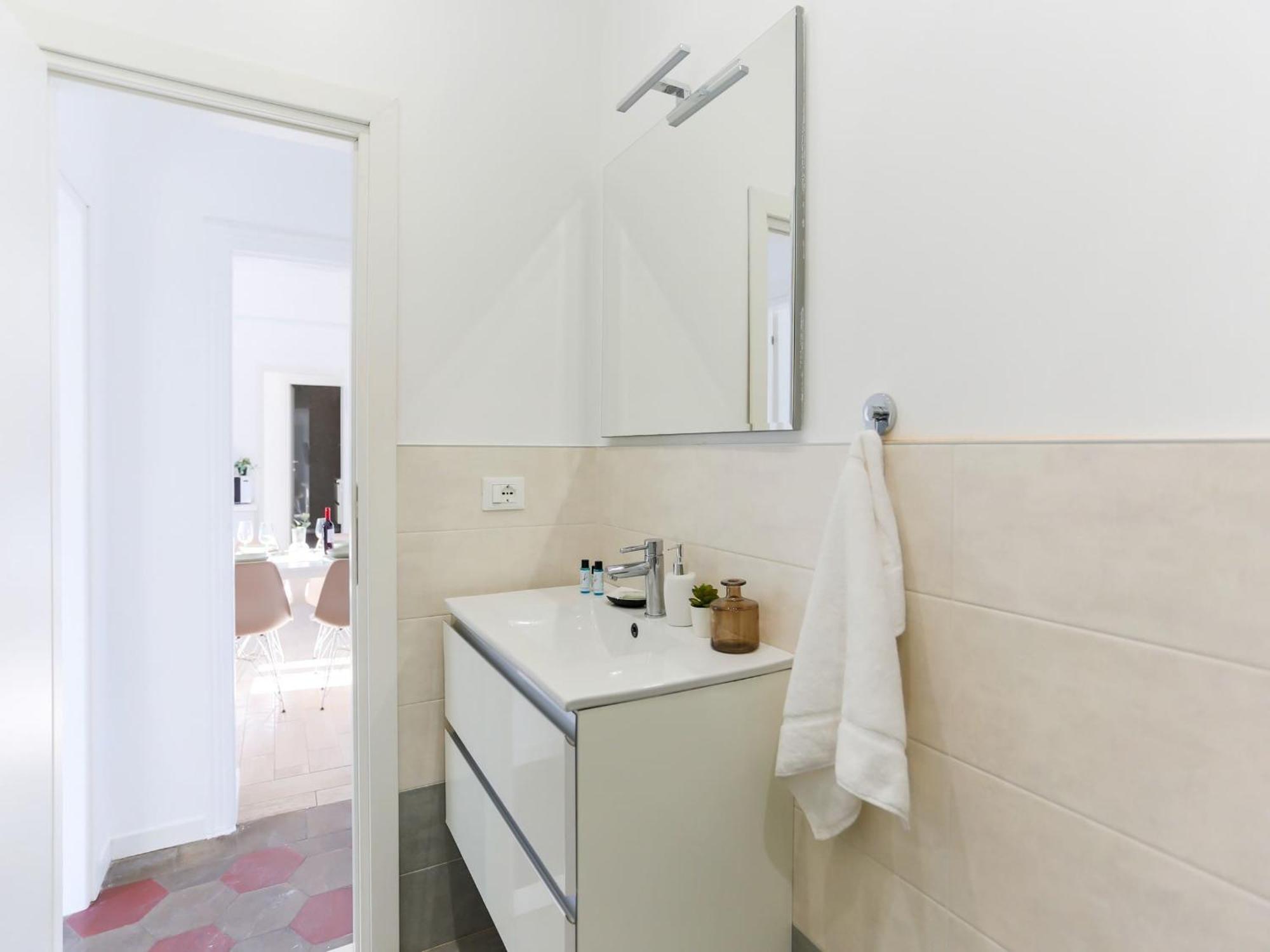 The Best Rent - Spacious Two Bedrooms Apartment Near Porta Romana Milão Exterior foto